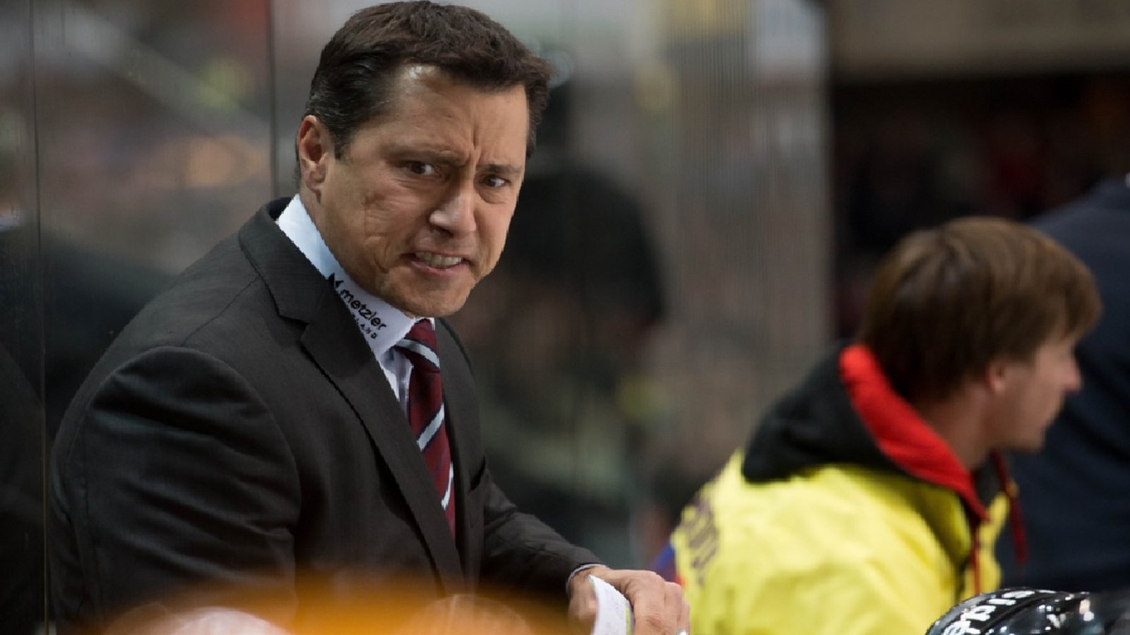 Guy Boucher se trouve un nouvel emploi d'entraîneur-chef