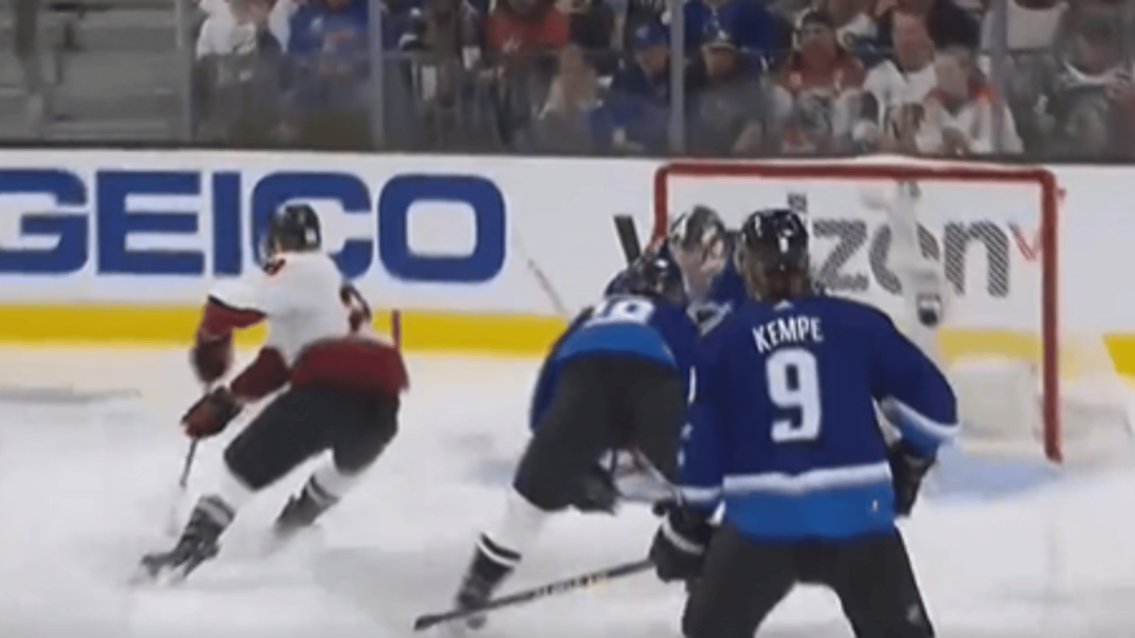 VIDÉO | Claude Giroux épate la galerie avec tout un but!