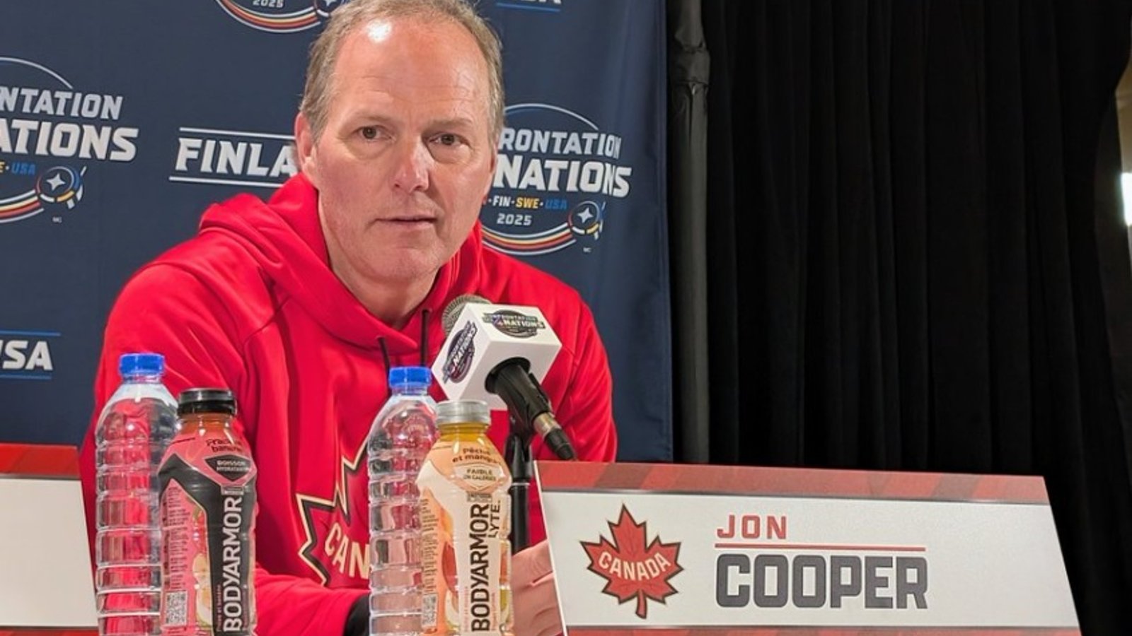 4 NATIONS: Jon Cooper modifie tous ses trios juste avant le match face à la Finlande