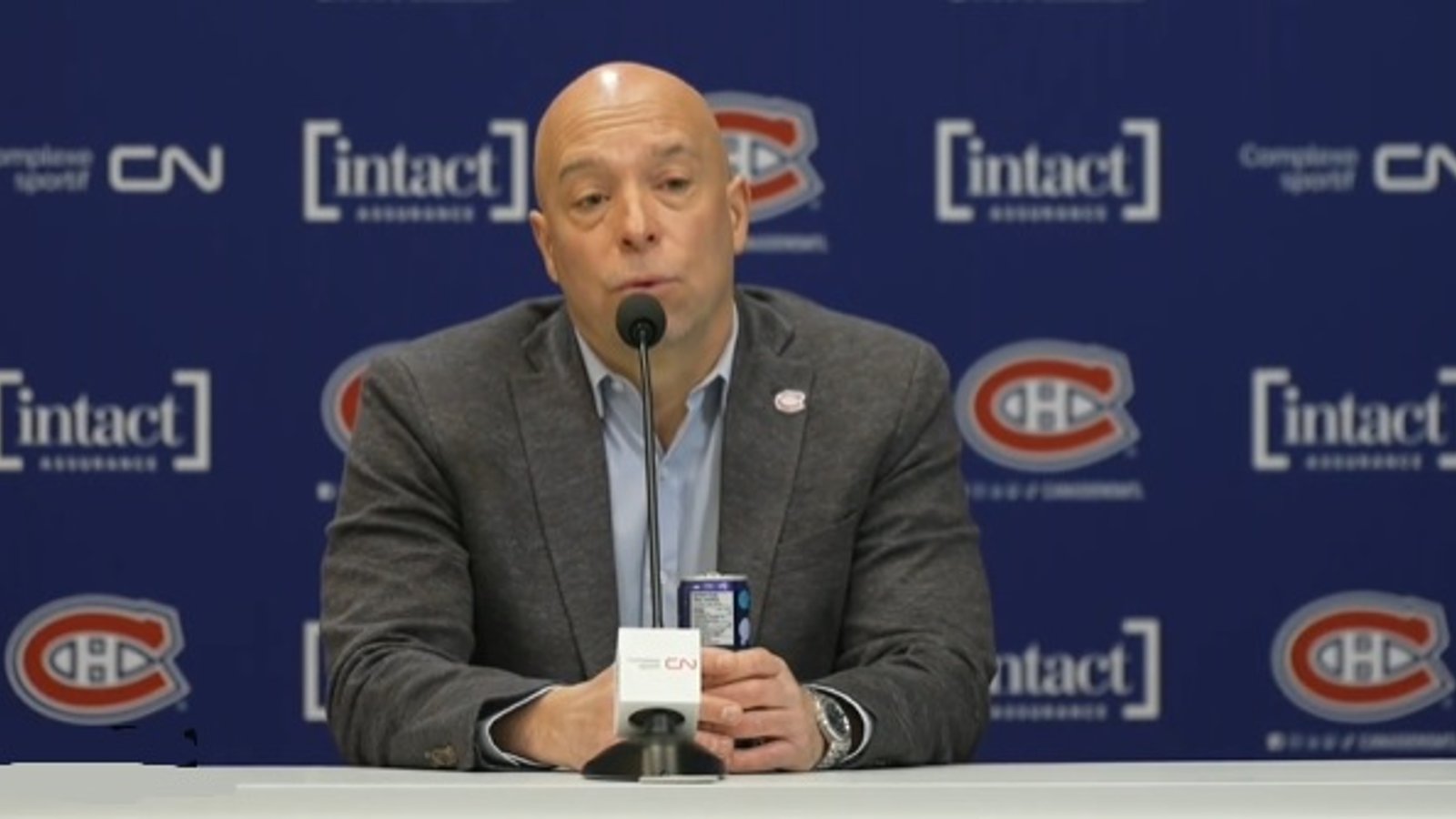 Kent Hughes fait le point sur l'état de David Reinbacher et Kaiden Guhle