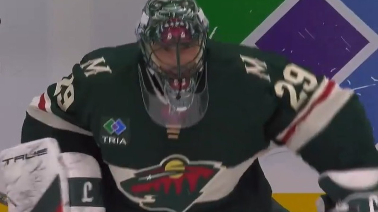 Marc-André Fleury retourne devant le filet une dernière fois dans un moment magique