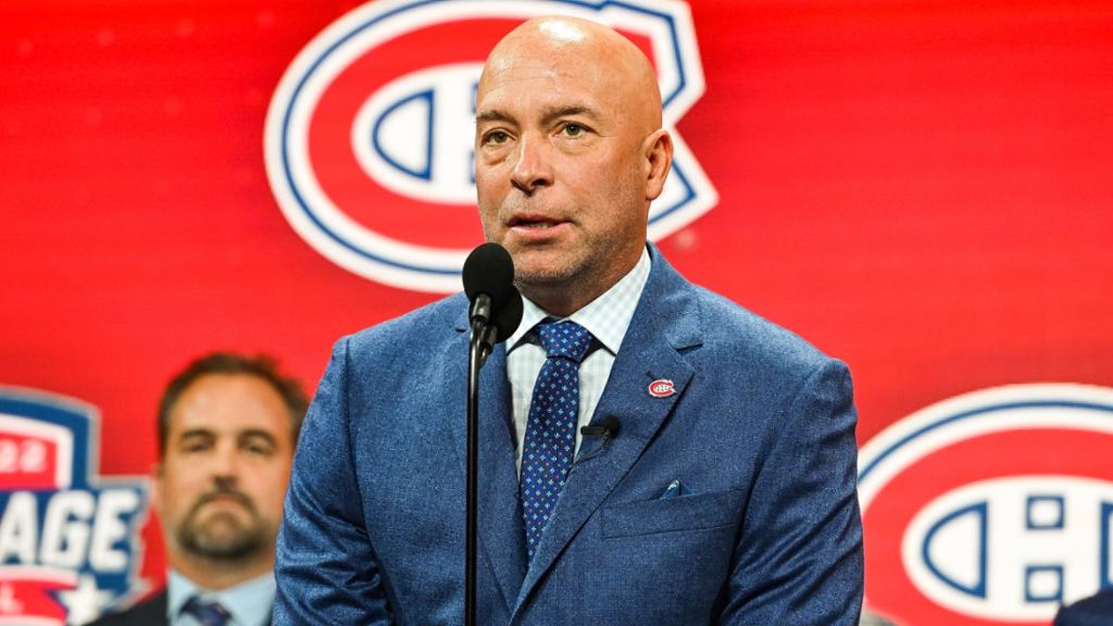 Voici ce que ça coûterait à Kent Hughes pour s'avancer au 3e rang lors du repêchage
