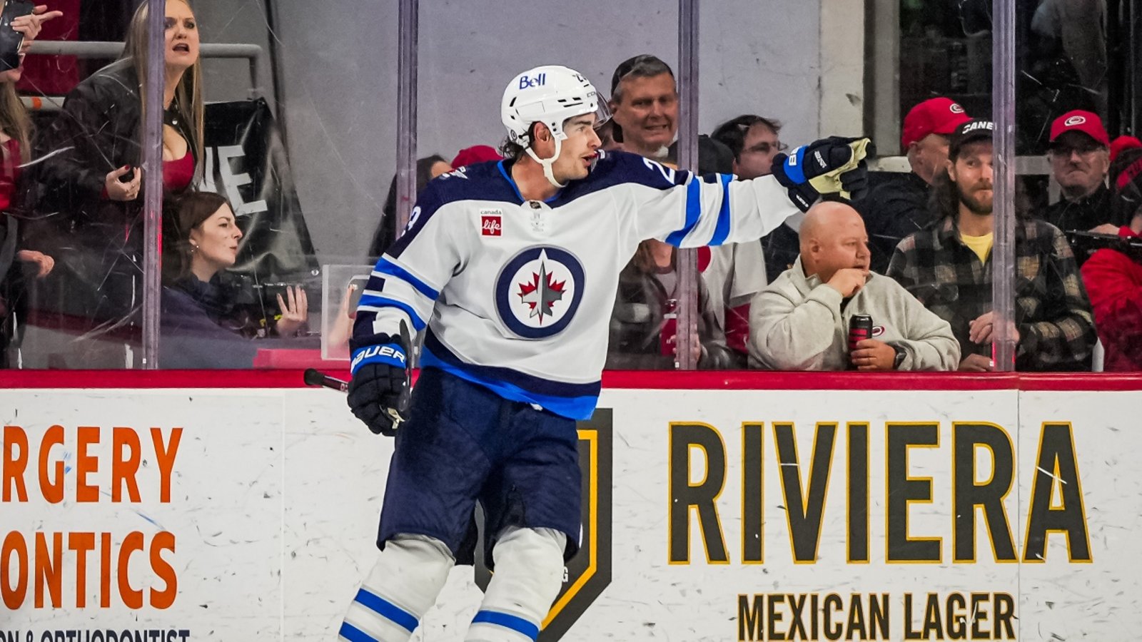 Sean Monahan connaît une excellente séquence avec les Jets