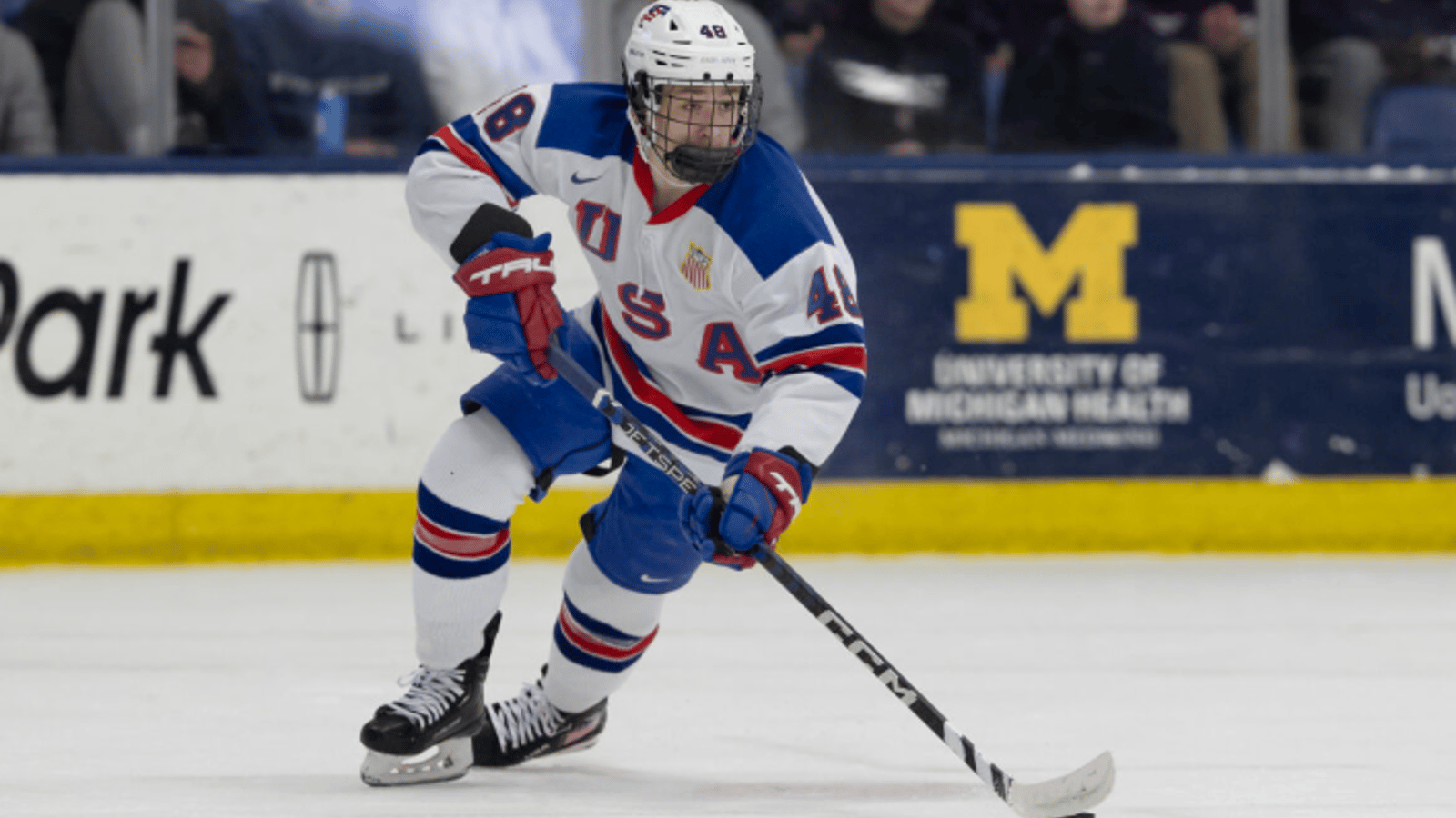 Le frère de Lane Hutson explose à son premier match au Championnat mondial junior