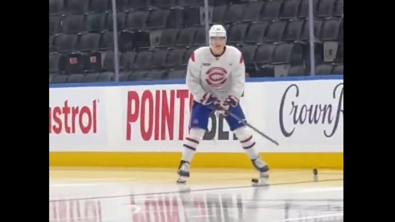 Ivan Demidov arrive enfin avec ses nouveaux coéquipiers