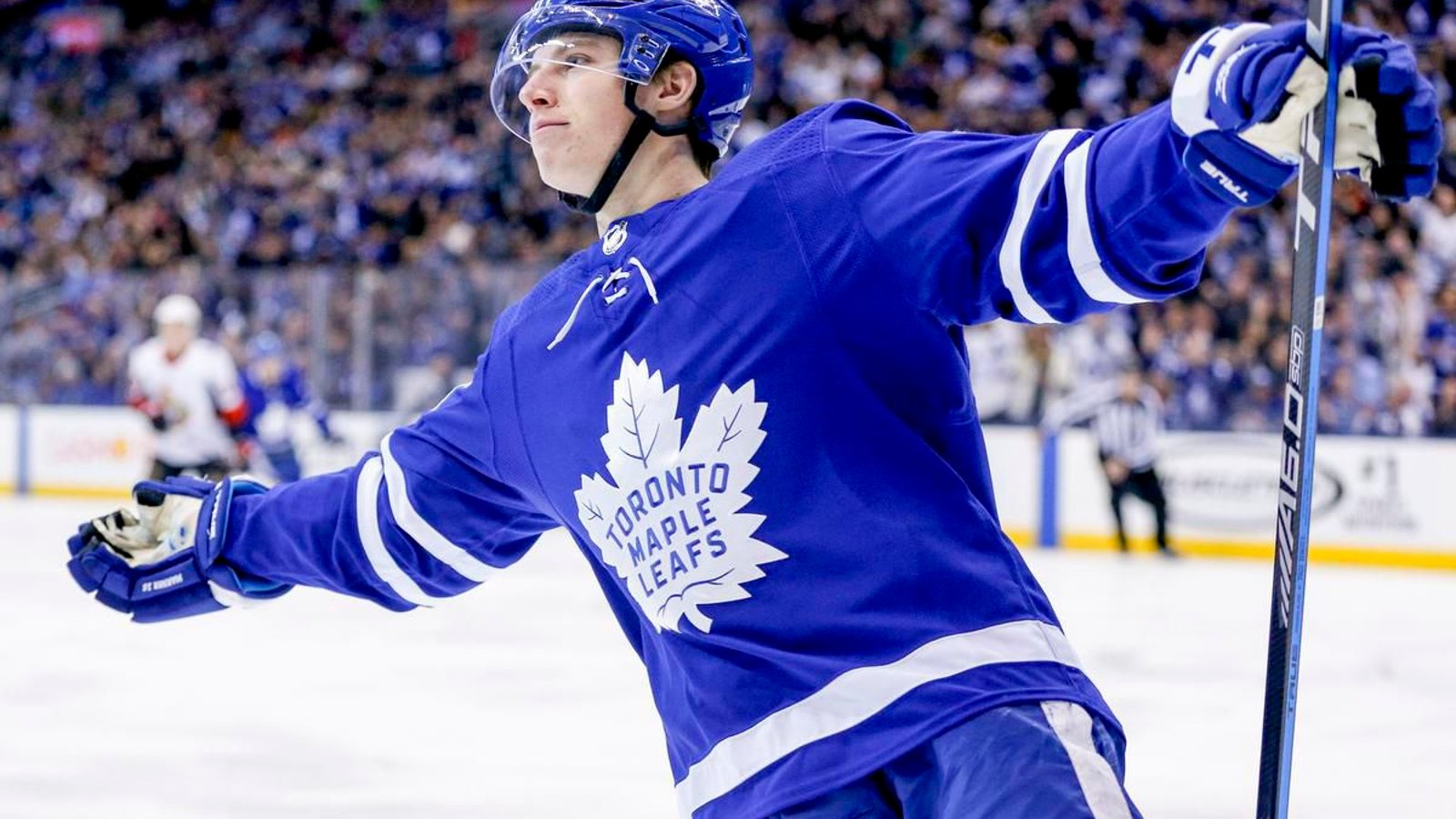 Georges Laraque croit que le CH doit absolument contacter Mitch Marner cet été
