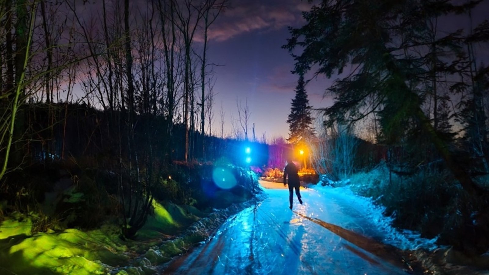 On pourra bientôt patiner sur une patinoire- labyrinthe illuminée magique 