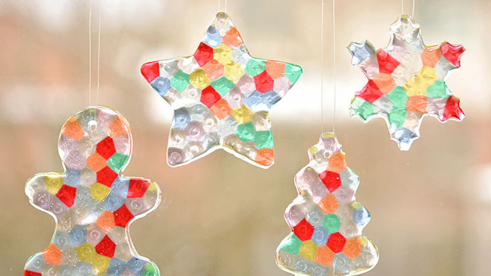 Comment créer des ornements de Noël en perles fondues