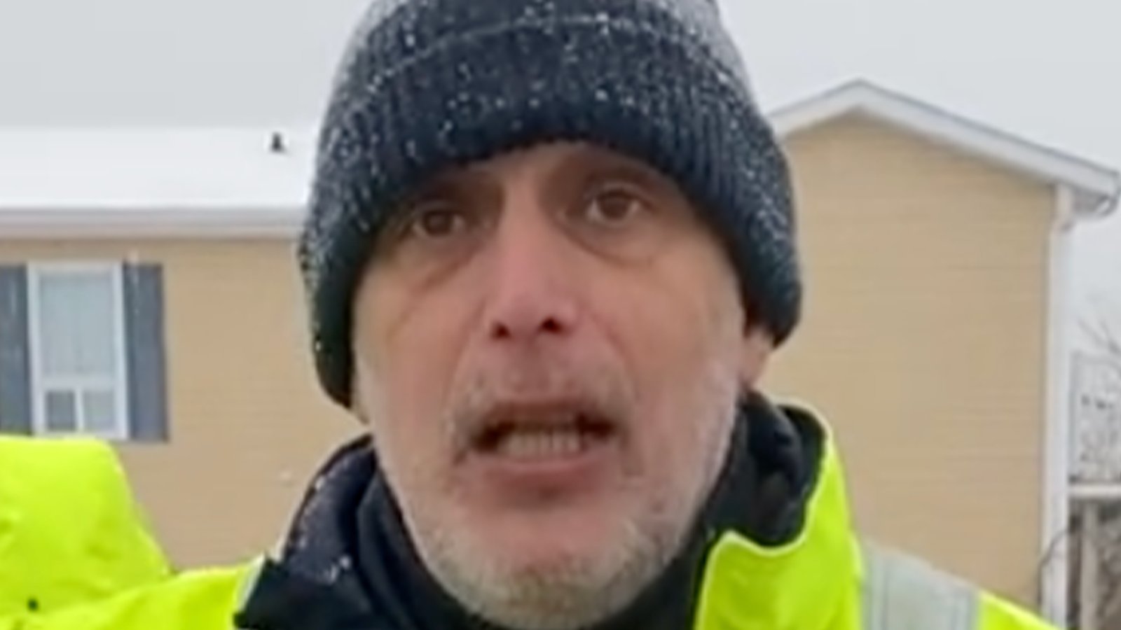 Un facteur de Postes Canada explique ce qu'il va se passer pendant les fêtes 