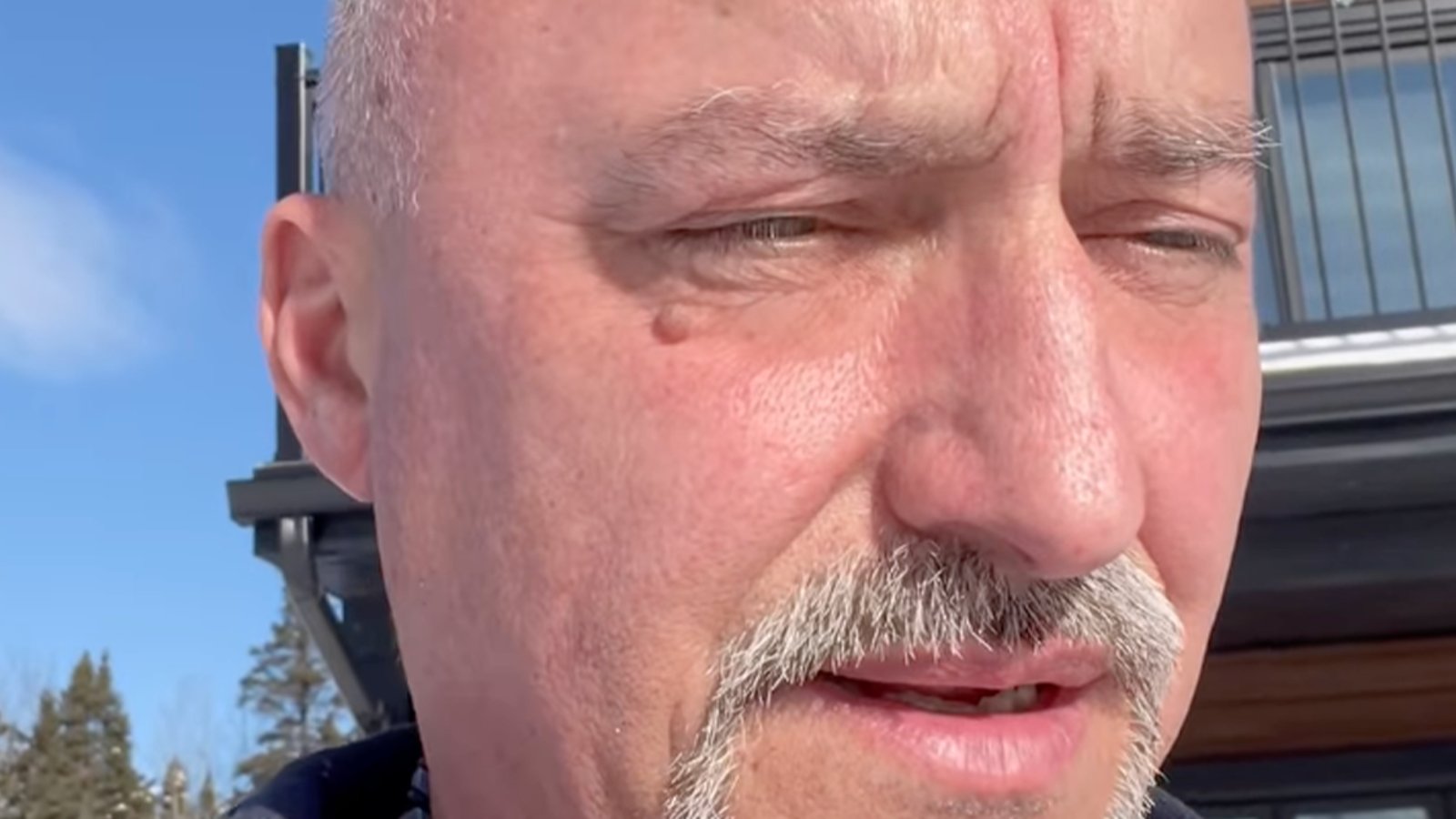 Rambo Gauthier réagit à son congédiement dans une vidéo sans filtre