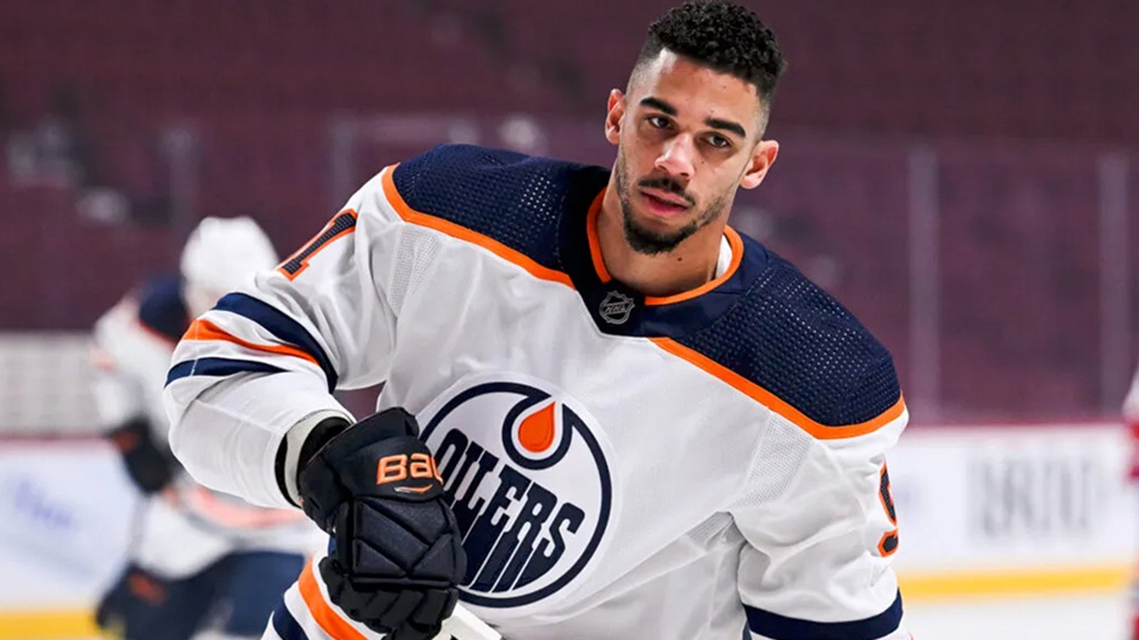 Oilers F Evander Kane slapped with fine after dirty knee-on-knee hit! 
