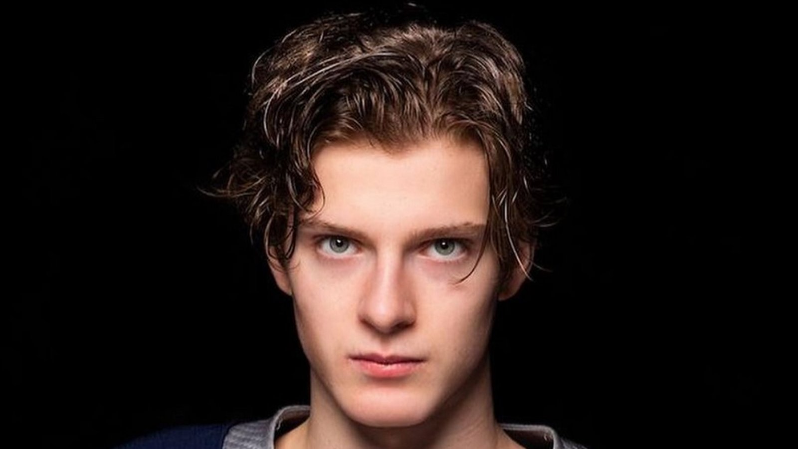 Meet the “most electrifying” defenseman of the 2022 NHL Draft.
