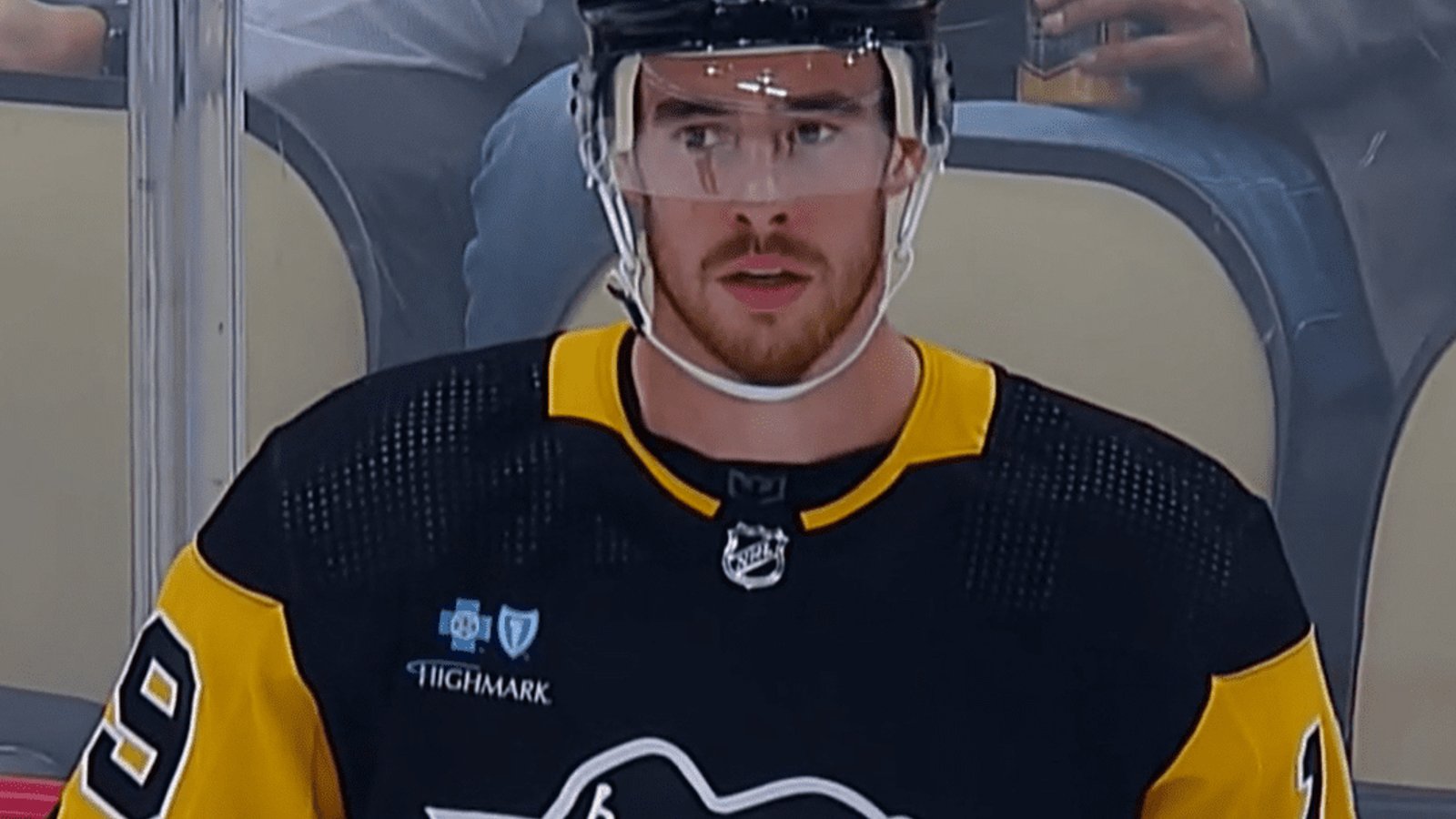 Reilly Smith reacts to rumours of him wanting out of Pittsburgh!