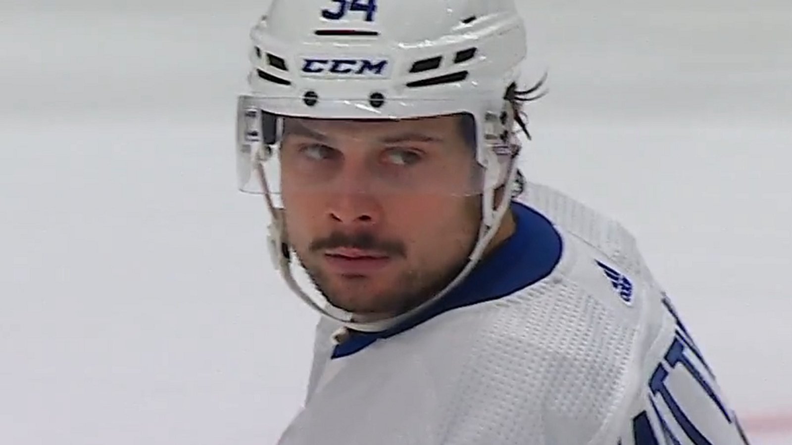 Auston Matthews hits the 60 goal mark... again.