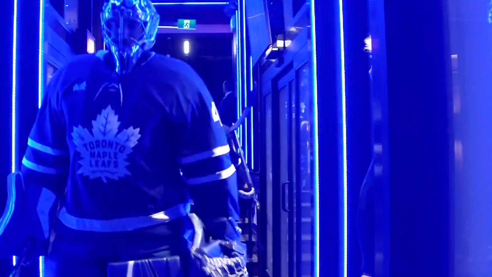 Maple Leafs confirm the worst for Stolarz and stun with new goalie plan for Game 2