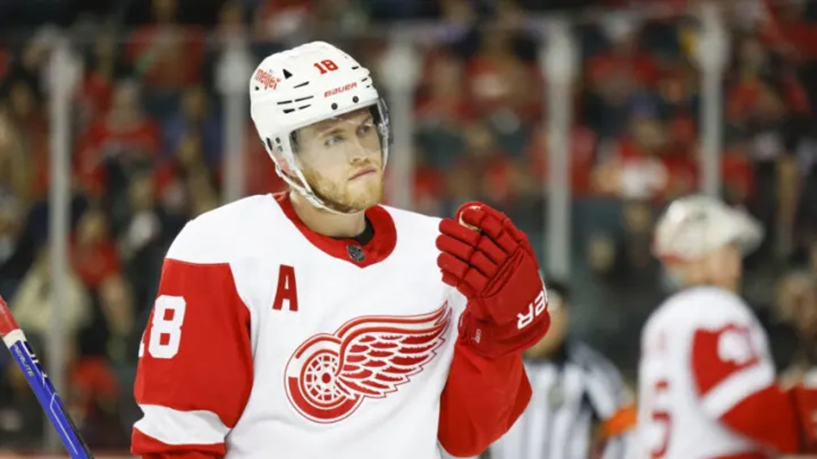 Derek Lalonde calls out Andrew Copp for defensive lapse 