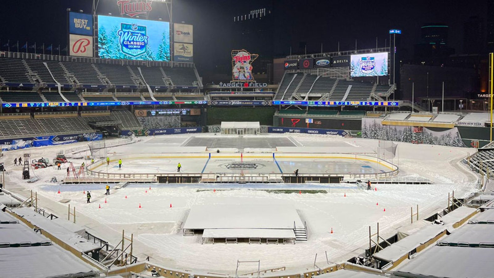 Winter Classic “will go on as planned” despite forecast for extreme weather