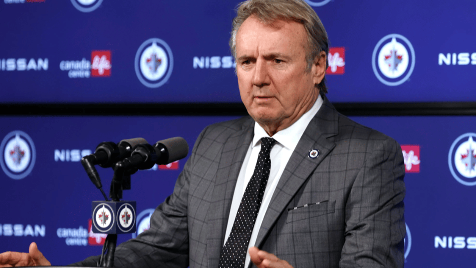 Rick Bowness provides crucial family update 