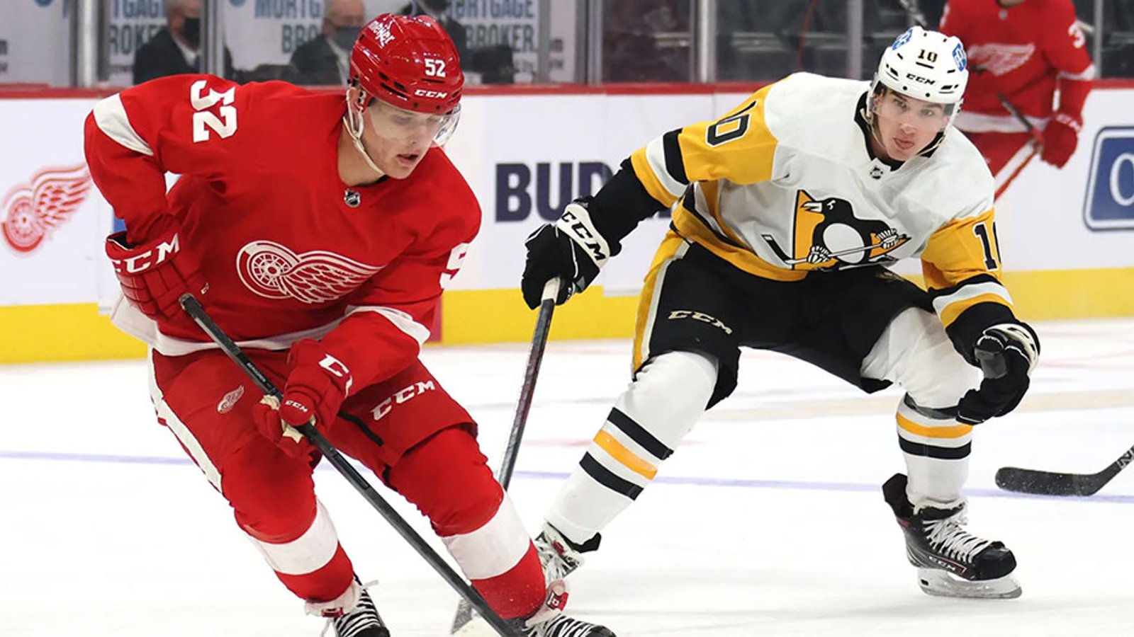 Prospect Berggren assigned to AHL Grand Rapids, but drives to the wrong city!