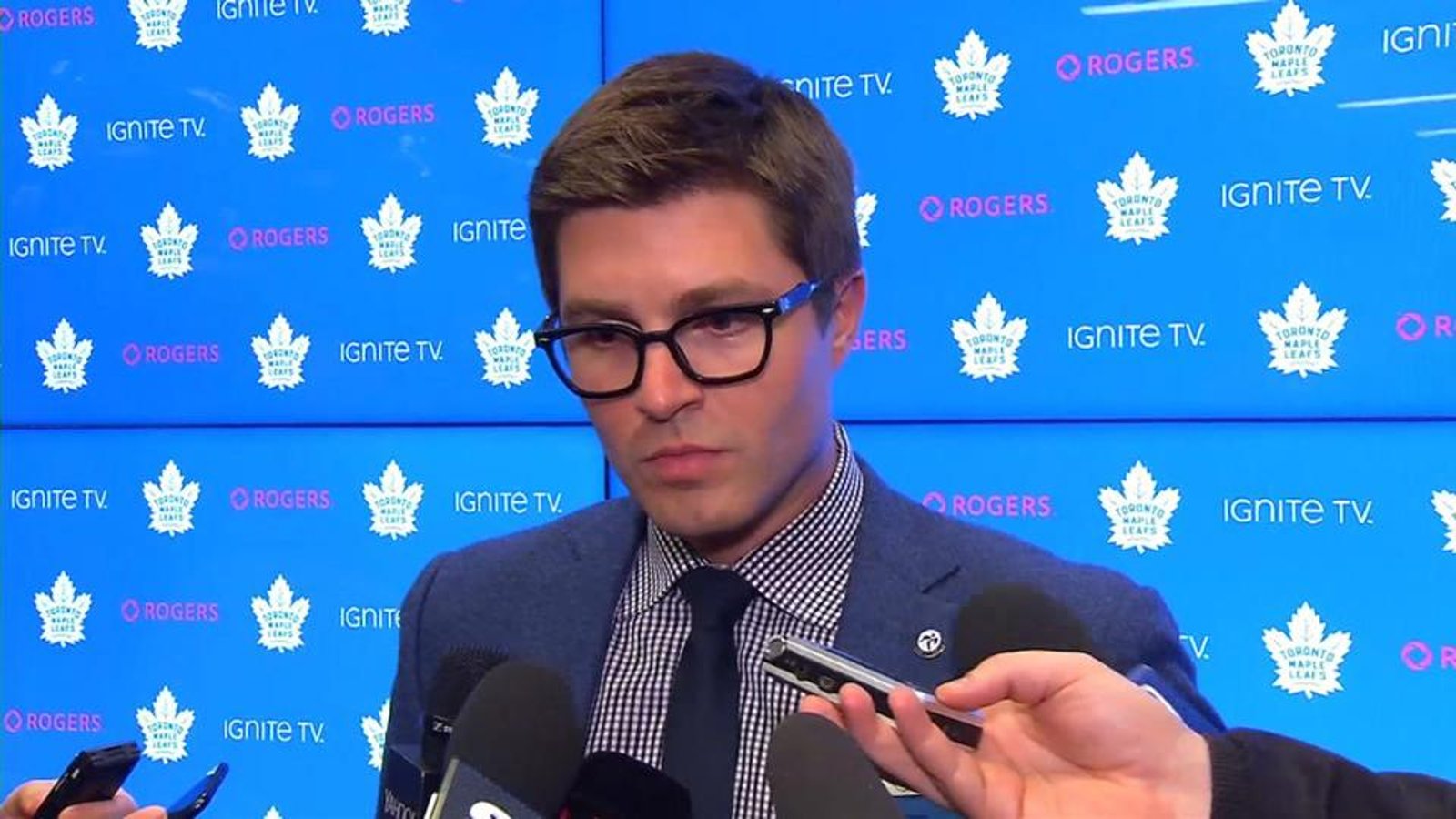 “Panic setting in for the Maple Leafs” as management looks at new way to bring help on the back end