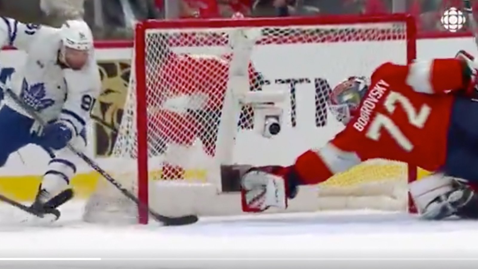 Maple Leafs are torching Sergei Bobrovsky!