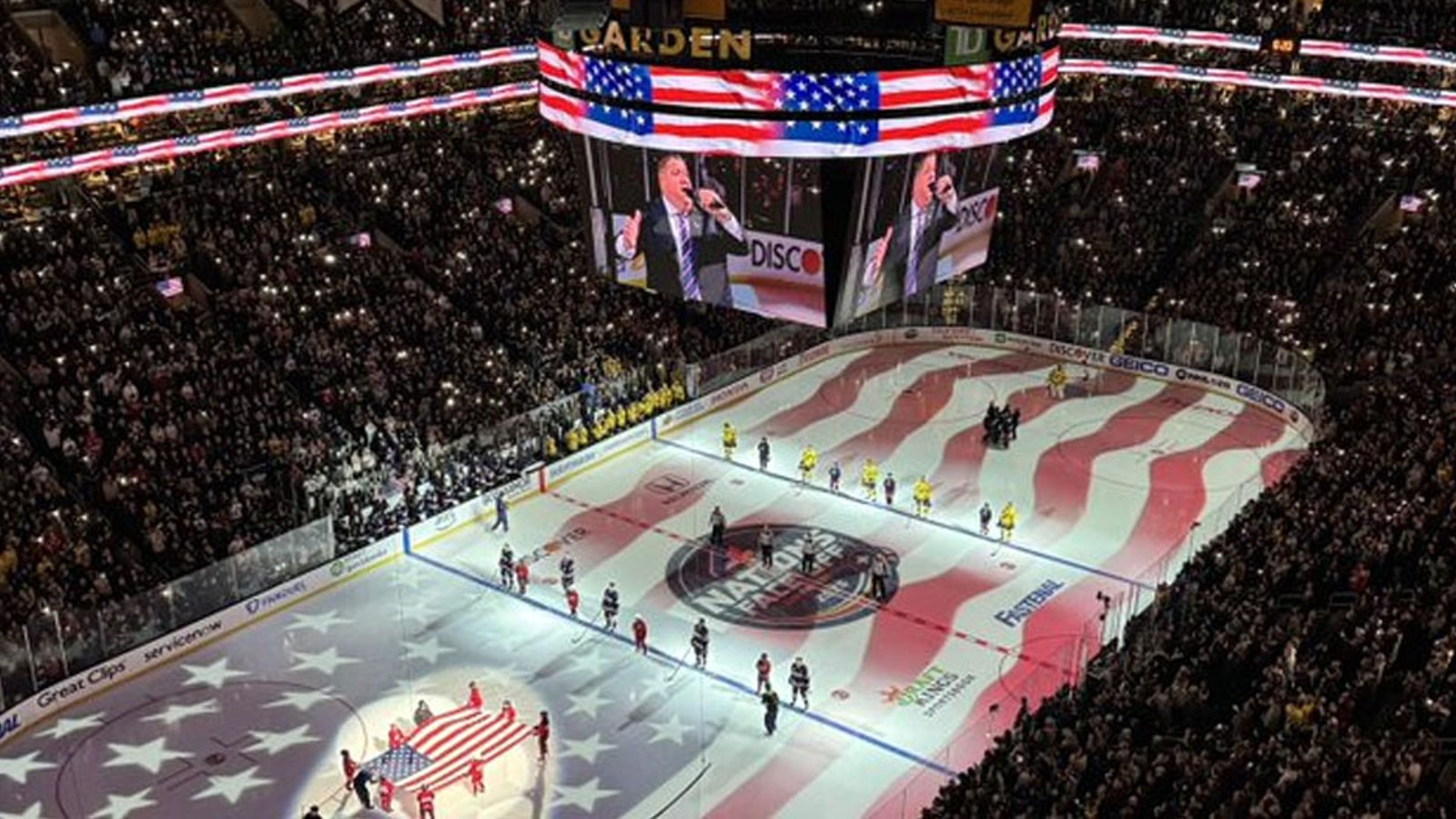 Fans in Boston absolutely explode for the singing of 'The Star Spangled Banner'
