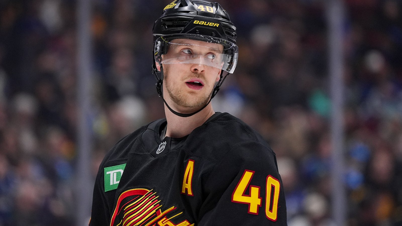 Trade involving Canucks' Elias Pettersson falls apart.