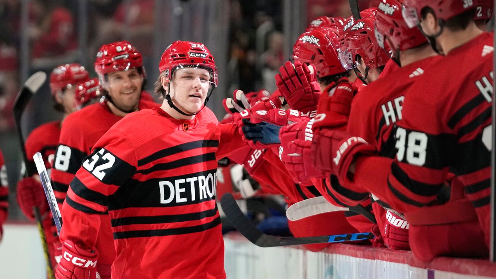 Red Wings announce “emergency” roster move 