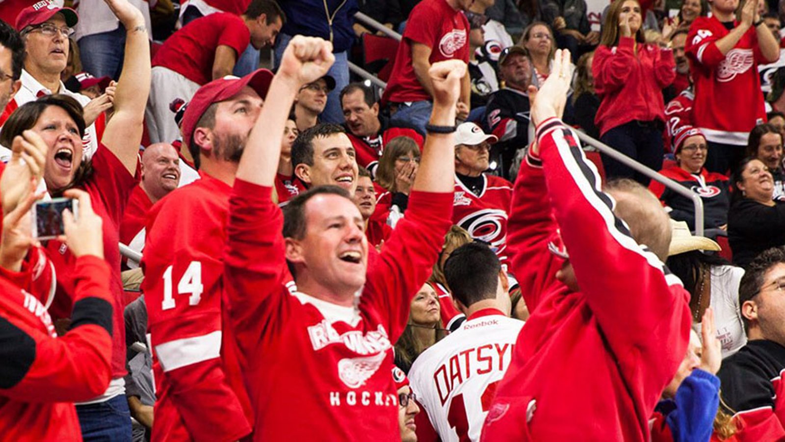 Head coach Jeff Blashill gives shoutout to Red Wings fans 