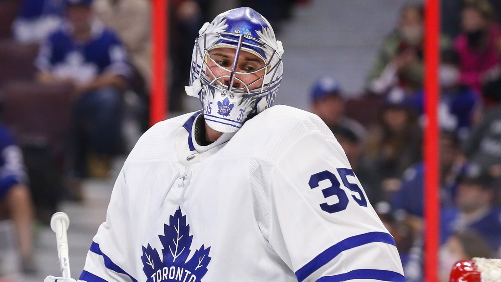 Maple Leafs hint at change in net before facing the Bruins.