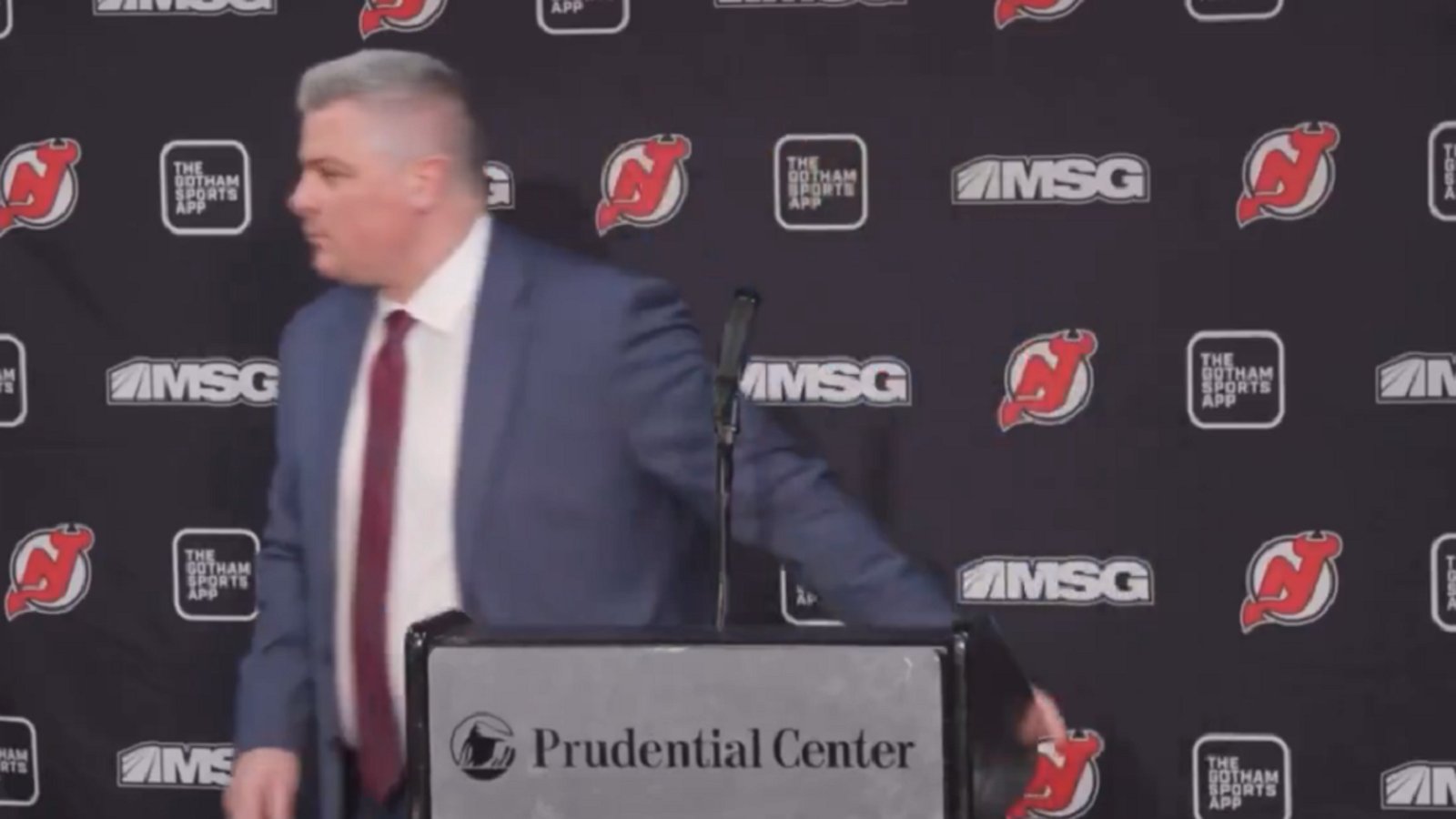Sheldon Keefe buries his own player before storming out.