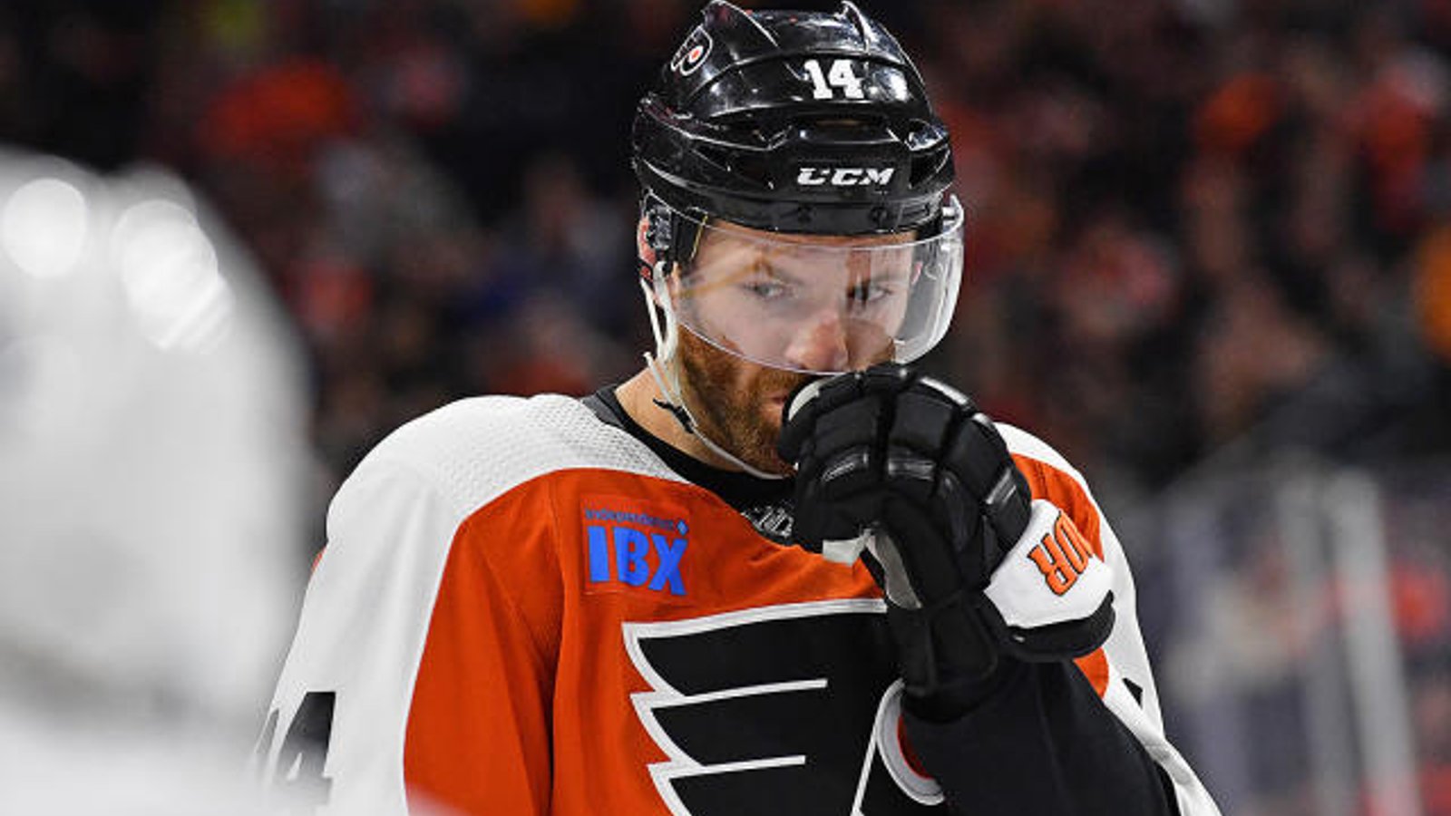 Sean Couturier takes shot at Flyers after being healthy scratched vs. Toronto