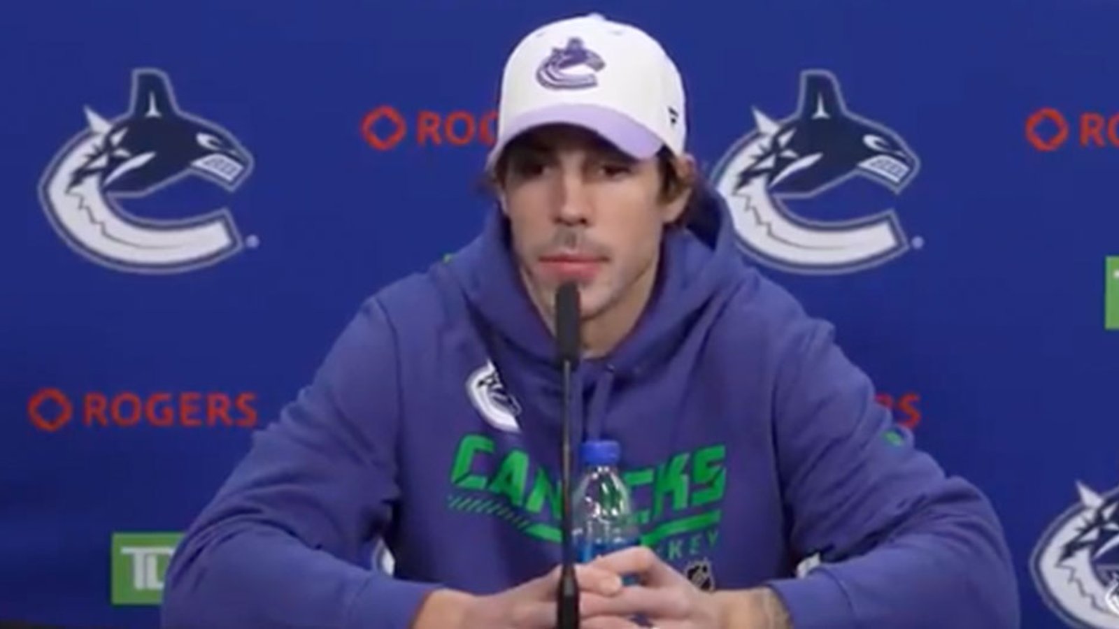 Hamonic re-joins Canucks, finally breaks his silence on vaccination status