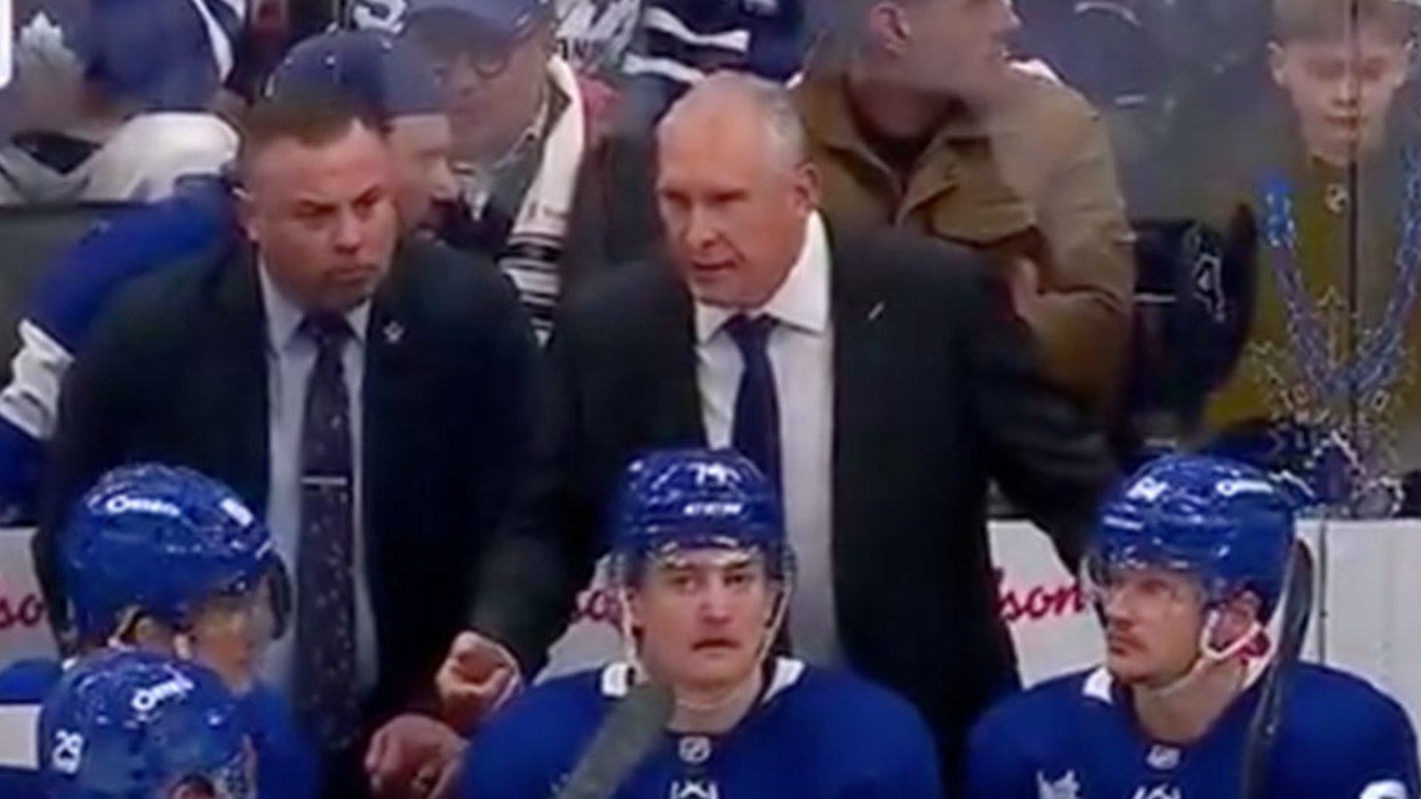 We now know exactly what Craig Berube said during fiery timeout in last night's game