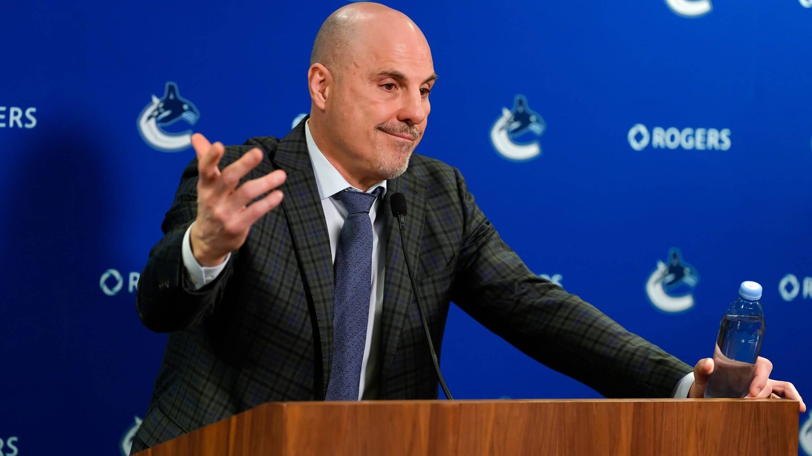 Rick Tocchet gets hired and comes off the coaching market!