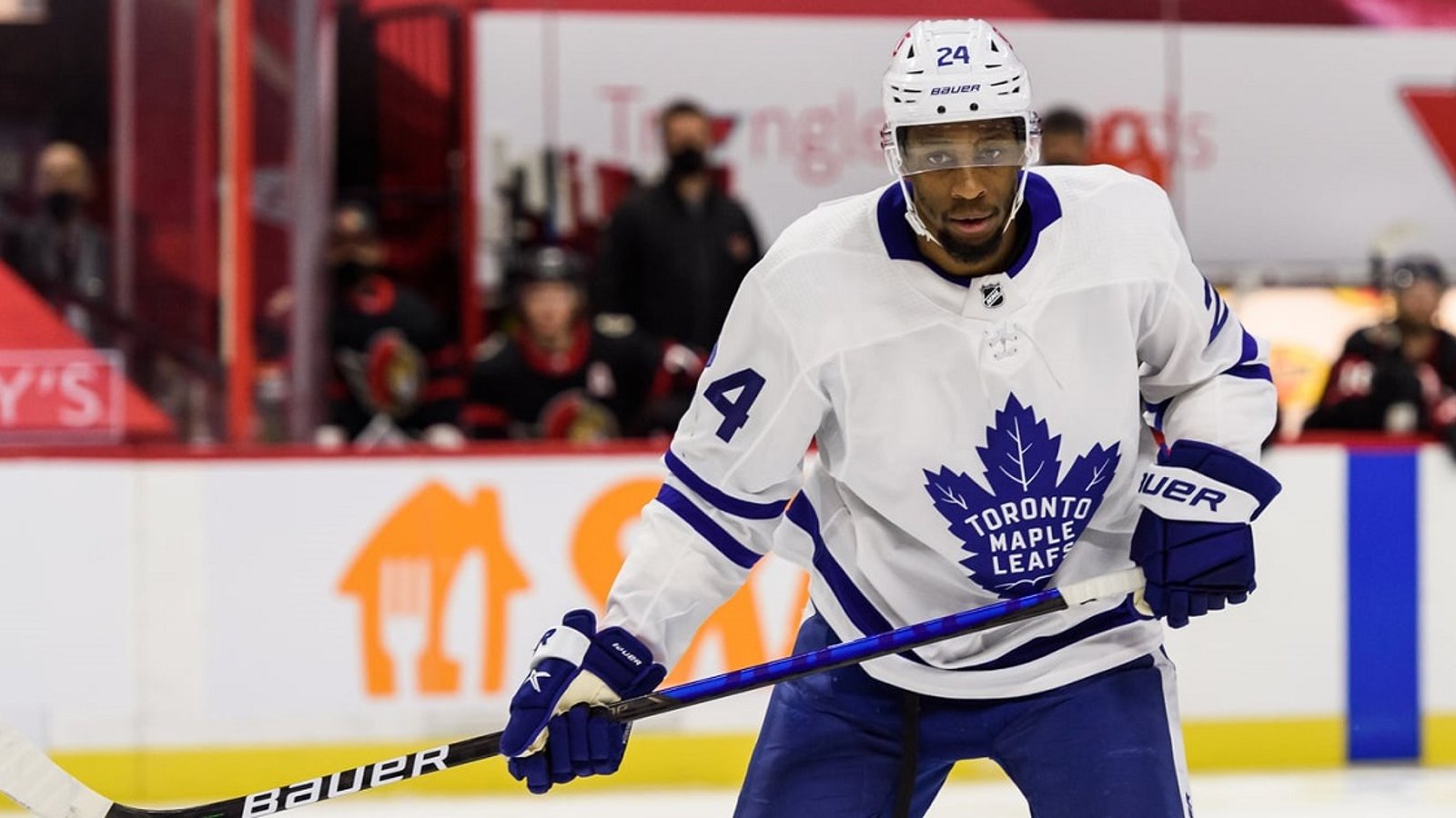 Maple Leafs attempting to trade Wayne Simmonds.