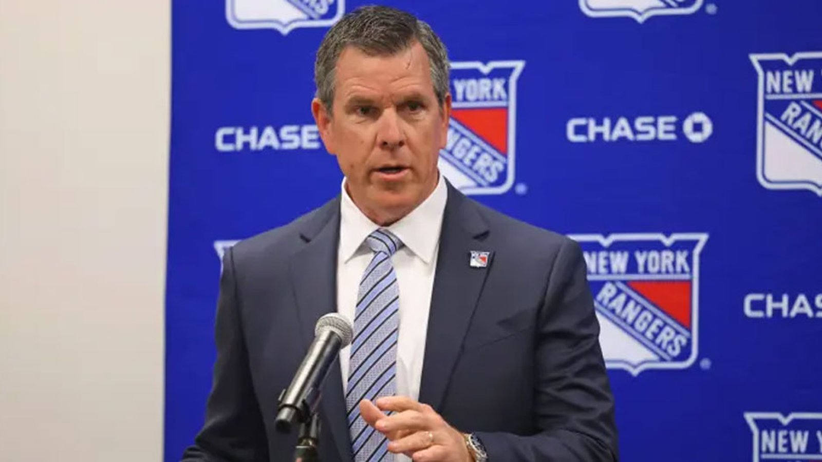 Mike Sullivan adds two former NHL head coaches to his staff with the Rangers