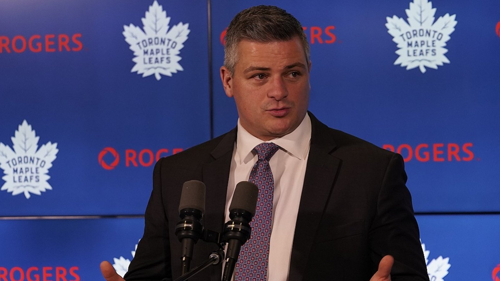 Sheldon Keefe makes a disappointing lineup change.