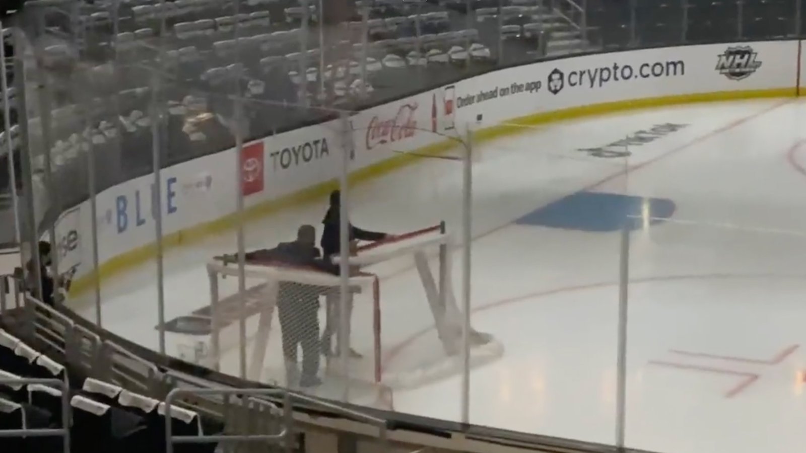 Kings arena staff won’t turn on lights or lend nets for Oilers’ practice ahead of Game 3