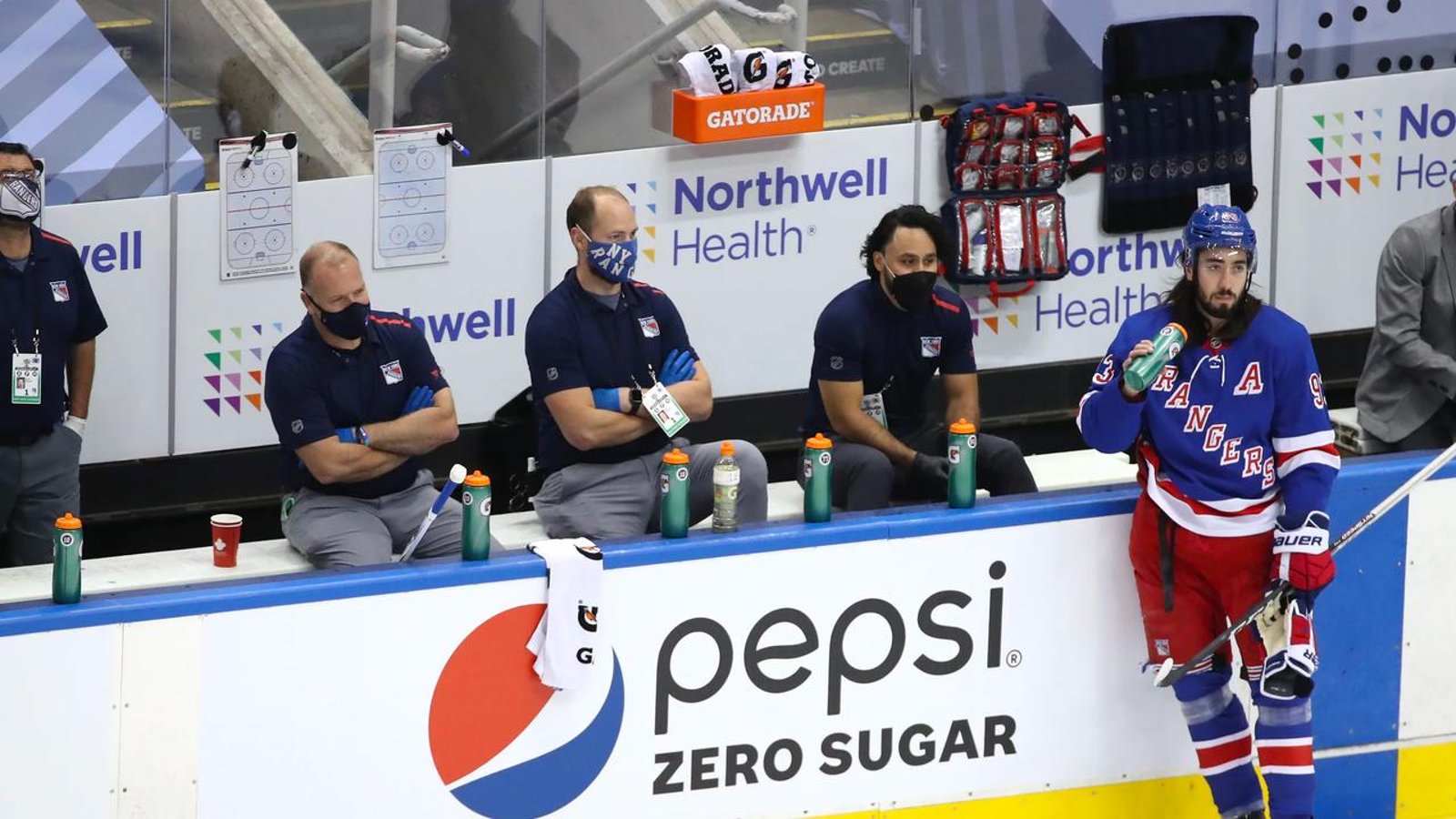 Stunning revelation out of New York in controversial coaching search!