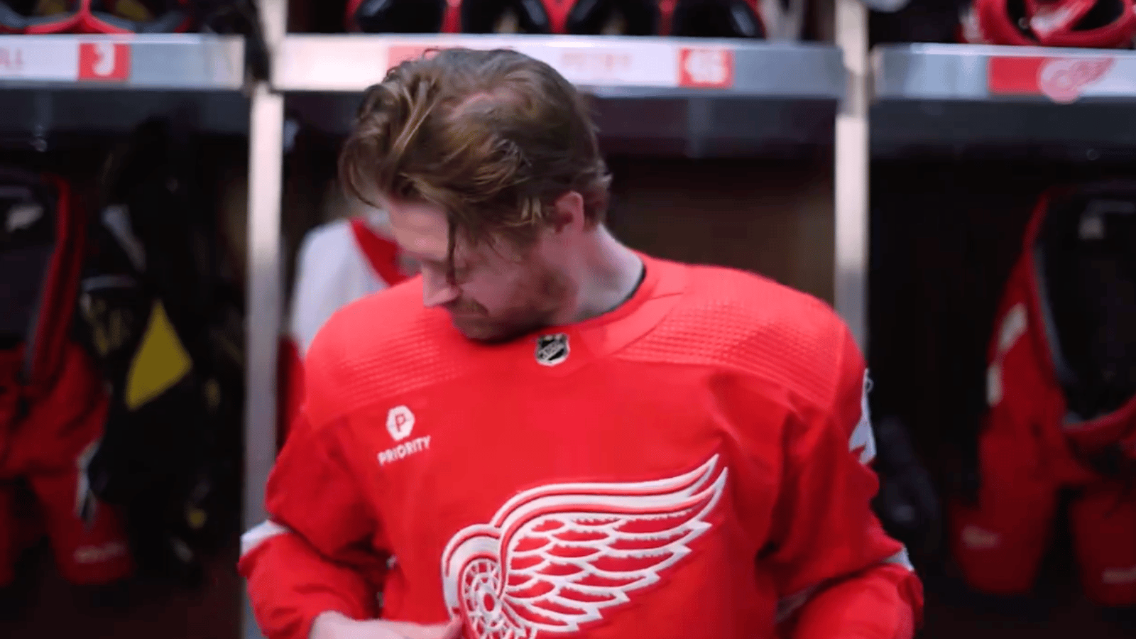 Red Wings fans furious after jersey patch reveal 