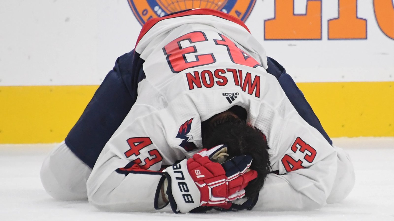 Latest update on Tom Wilson worries Caps fans ahead of Game 2