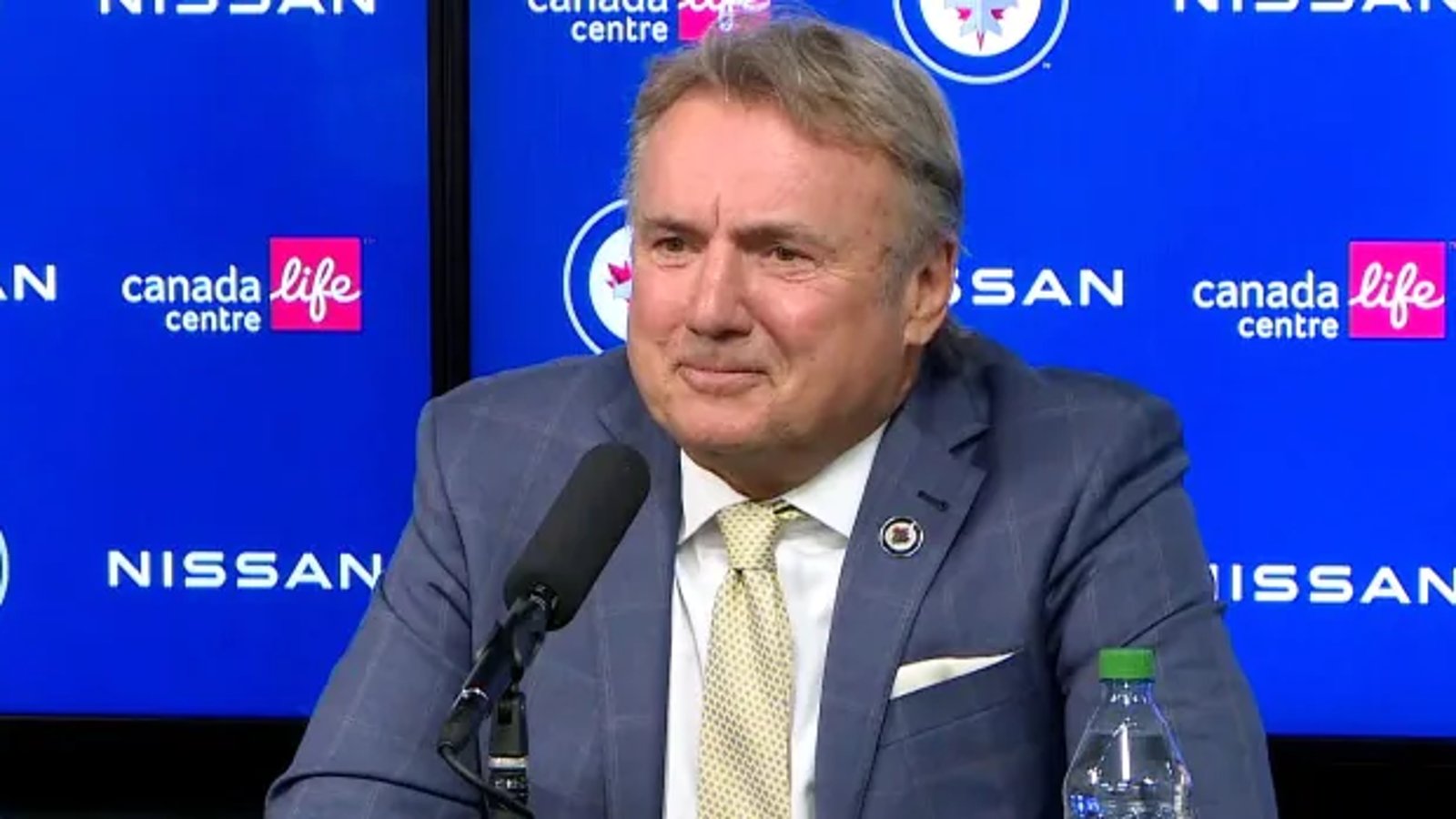 Jets head coach Rick Bowness forced to miss home opener!