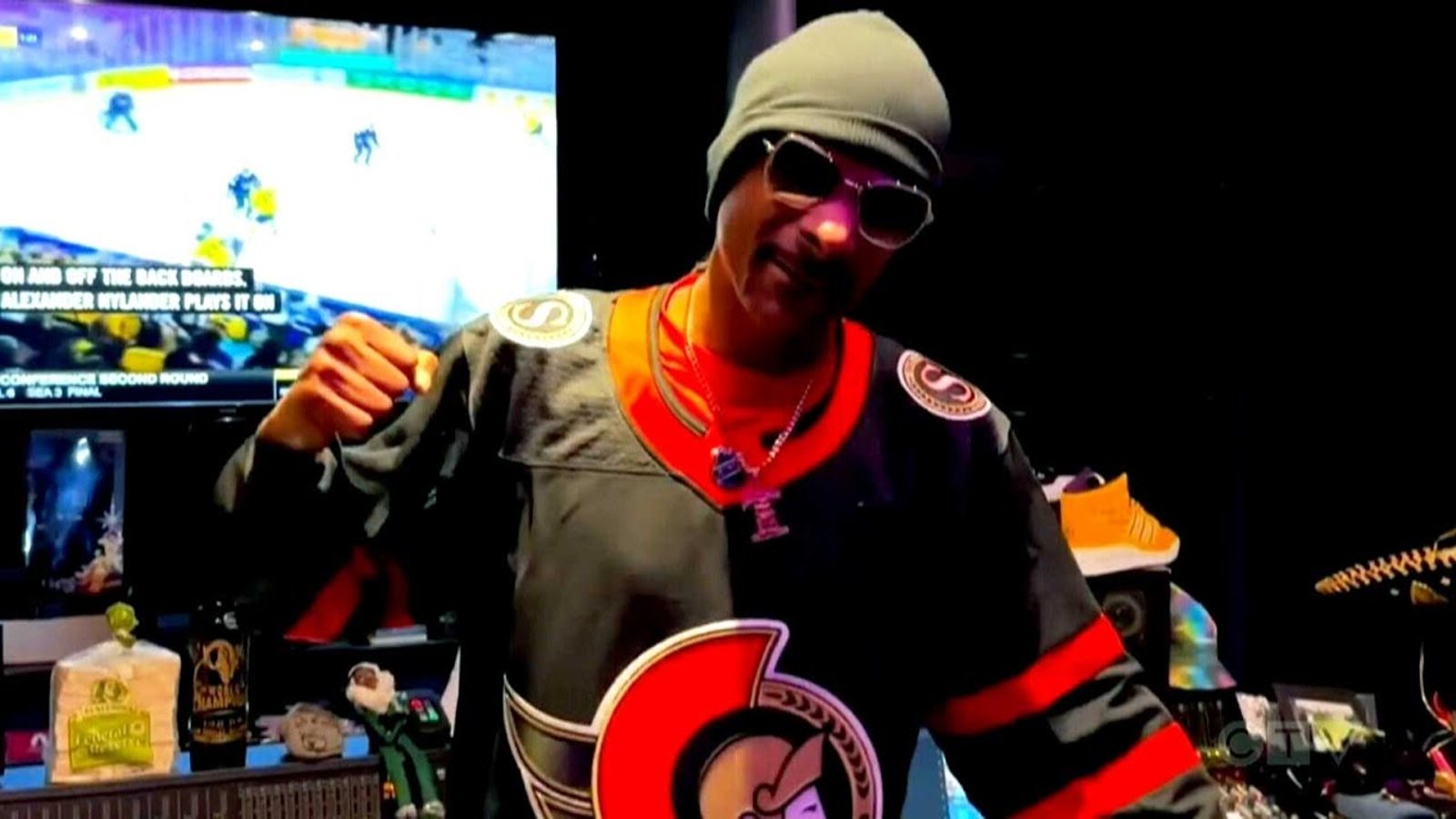 Another big dog joins Snoop Dogg's bid to buy Senators