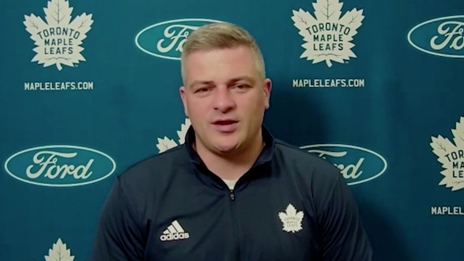 Leafs coach Sheldon Keefe RIPS the officials, provides update on injured G Petr Mrazek 