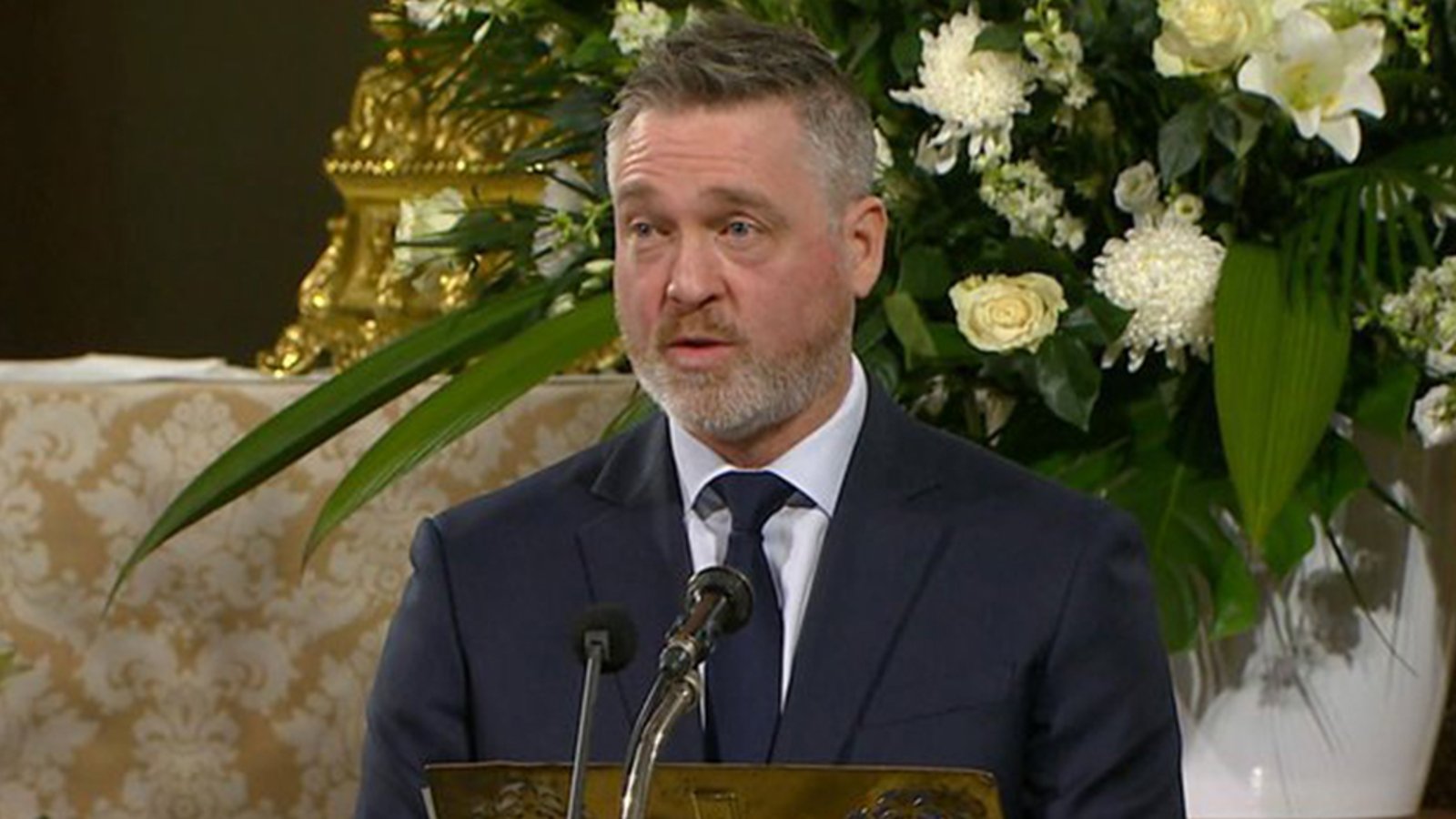 Patrick Roy gives heartfelt eulogy to Guy Lafleur at Lafleur's funeral in Montreal today