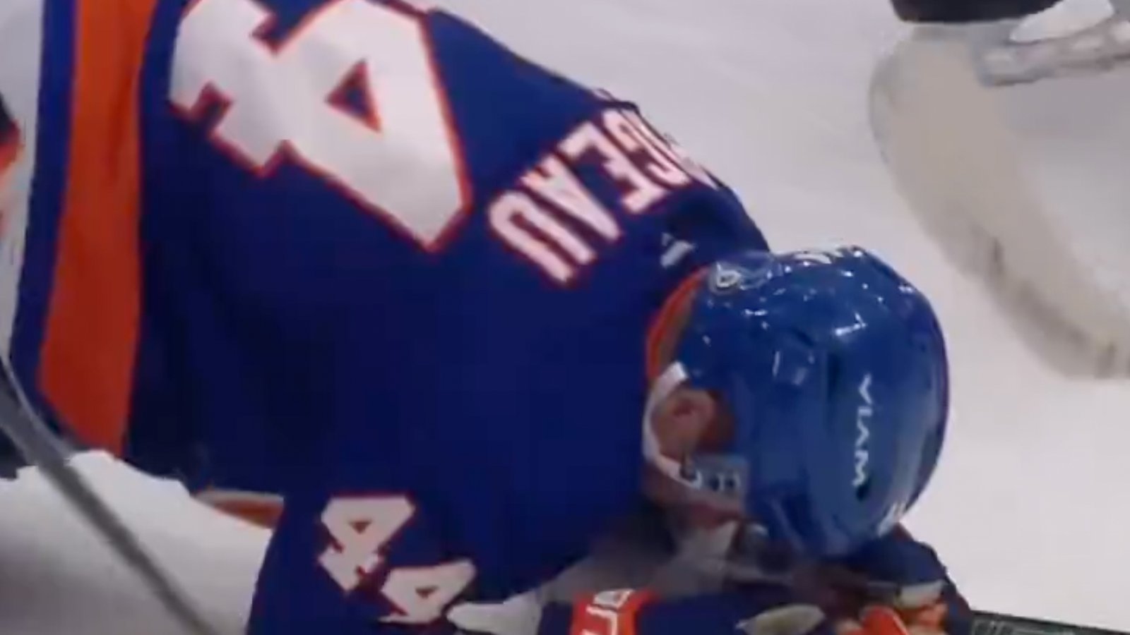 Jean-Gabriel Pageau left bloody after scary shot to the face!