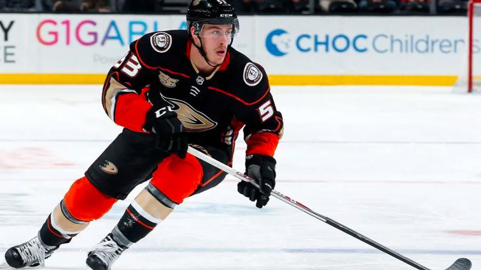 Former Team Canada captain Max Comtois signs PTO contract