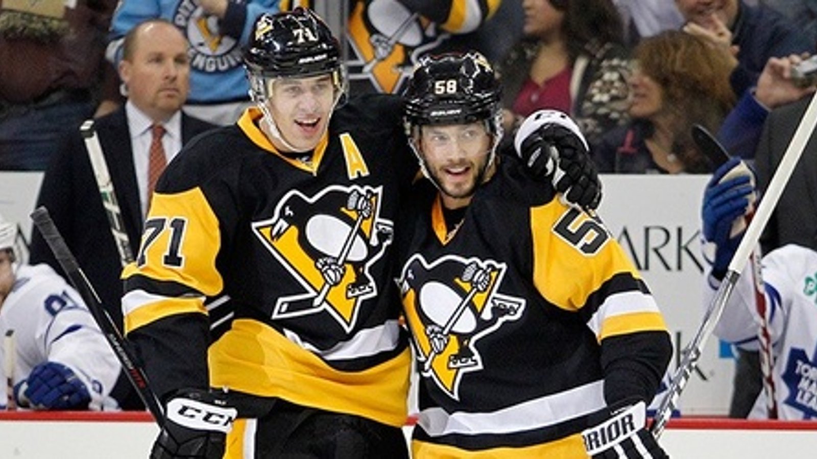 Penguins pushing players out the door to keep Malkin, Letang