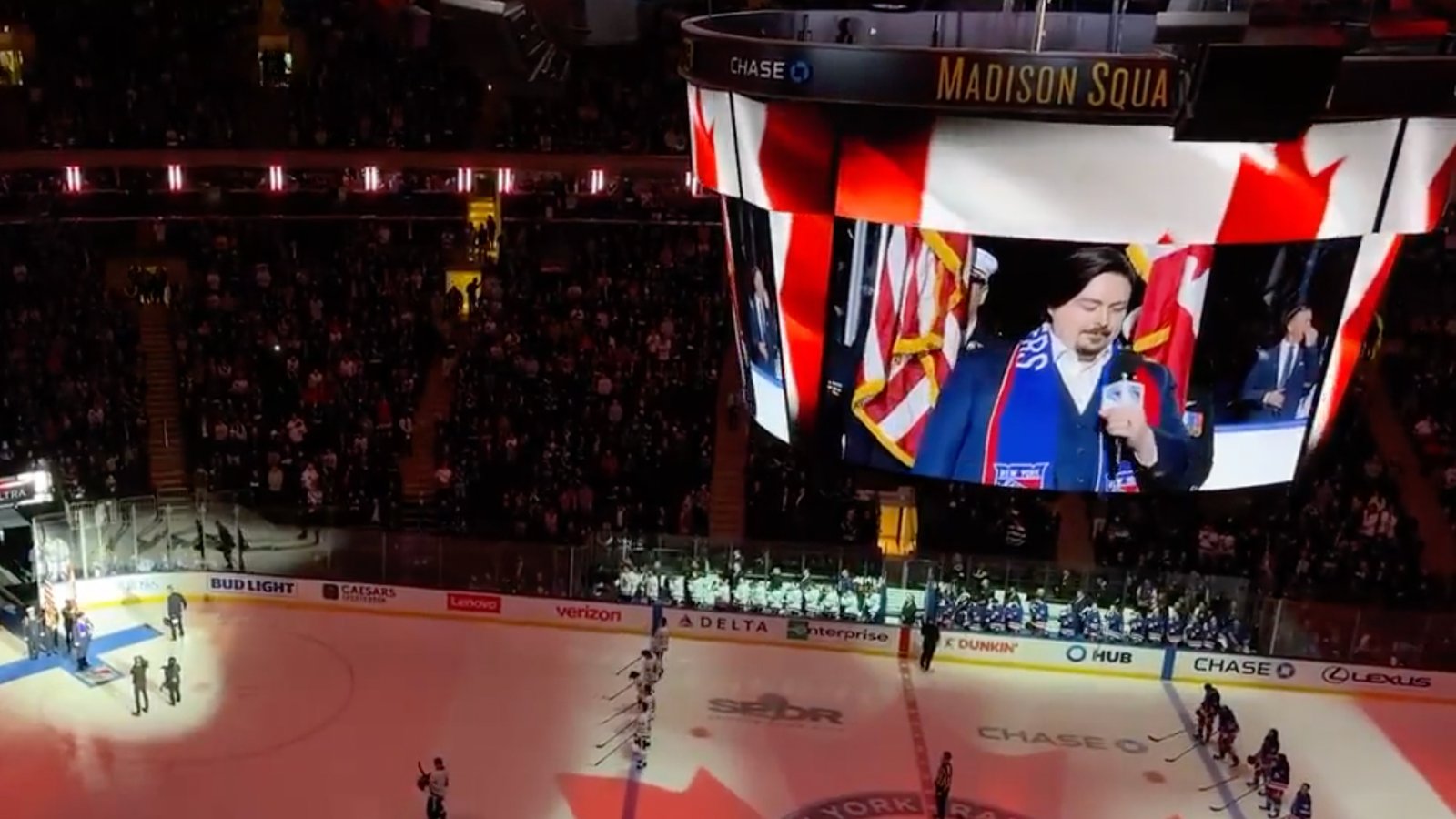 Loud boos erupt in New York during Canadian anthem on Friday night